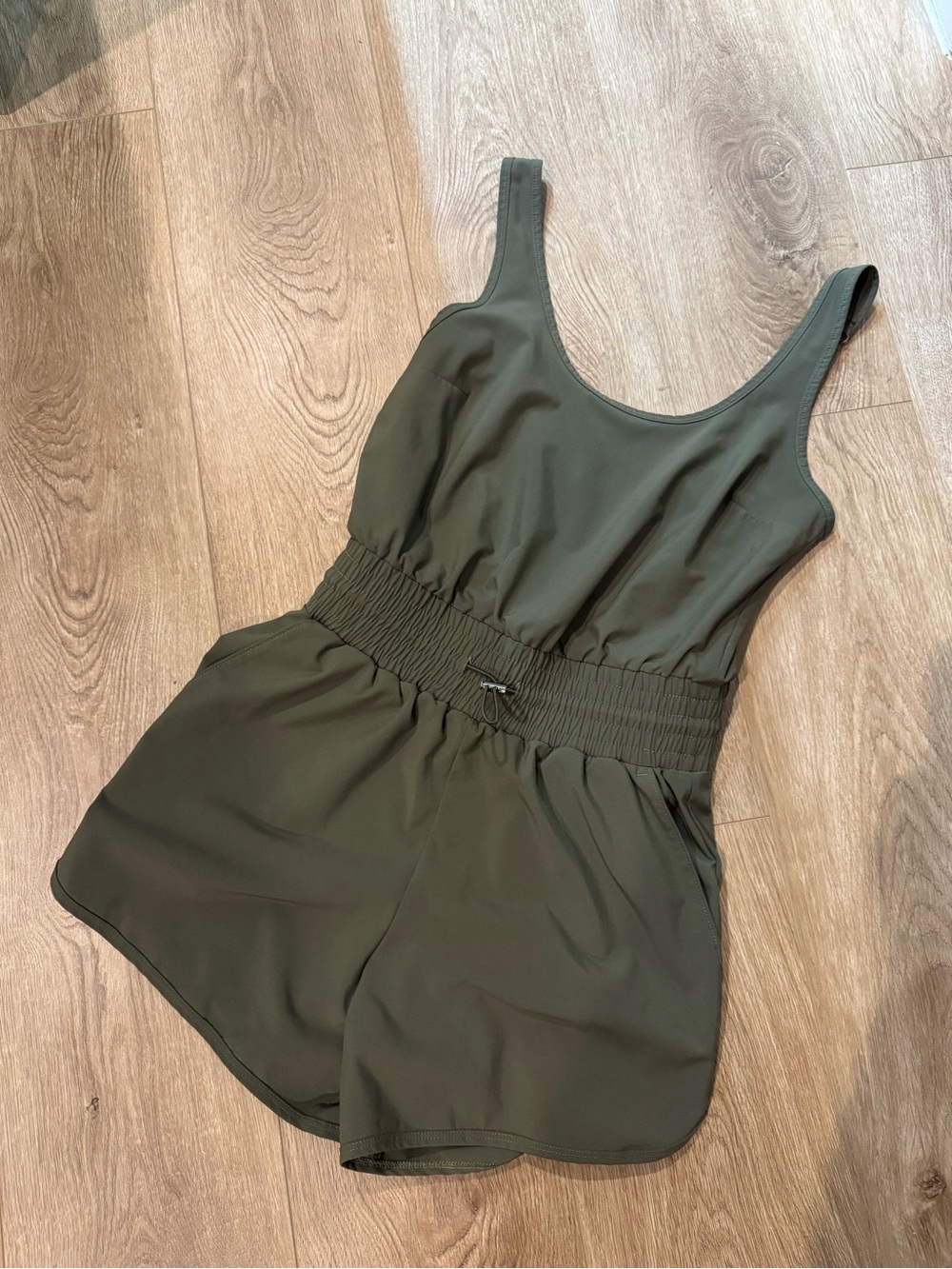 A&F athletic romper